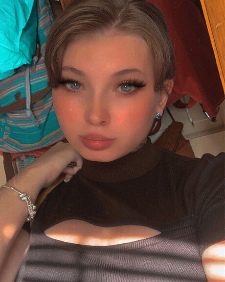 Thugsbunnie porn actress picture