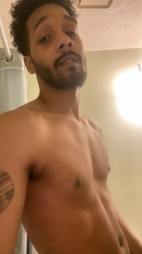 busty mom onlyfans exclusive pic