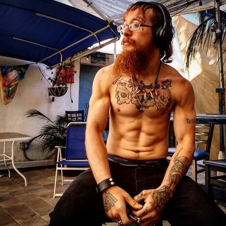 Taylor Bergulfr adult actress pictures