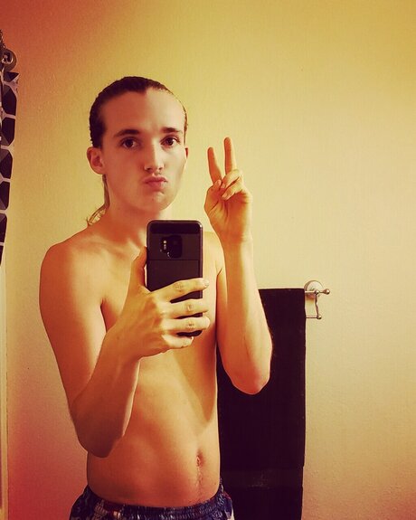 Wyatt Lehr star art archive