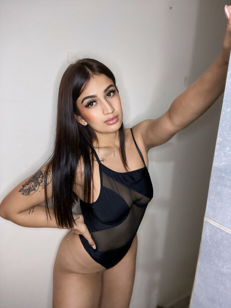 Ariana Gait n model xxx pic