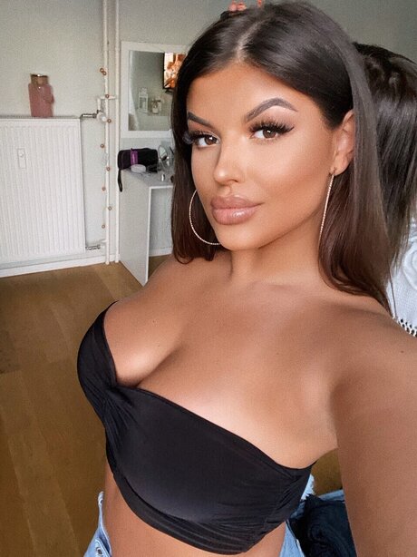 petite slut onlyfans free xxx img