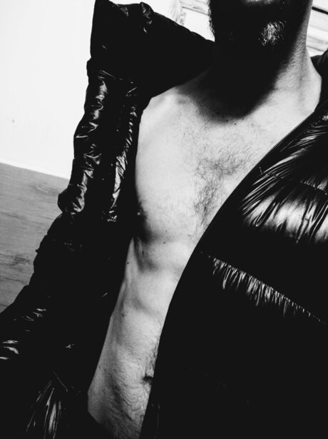 Down Jacket Master model hd photo