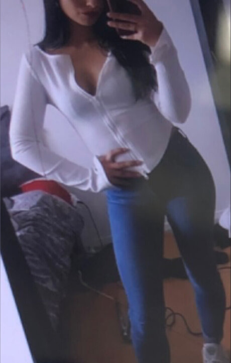 Elle_ model pornographic gallery