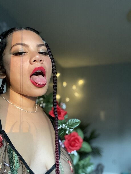 pound cake_ pretty model pics