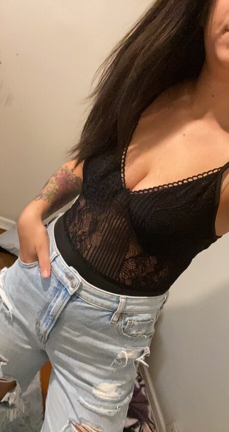 Aries_ exclusive model img