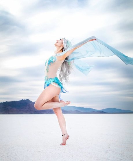 Raineemery star top image