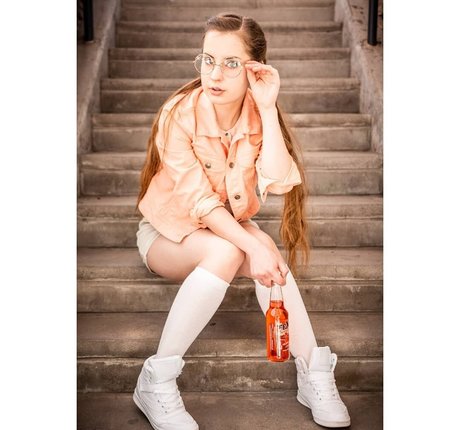 girl on girl onlyfans pretty pic