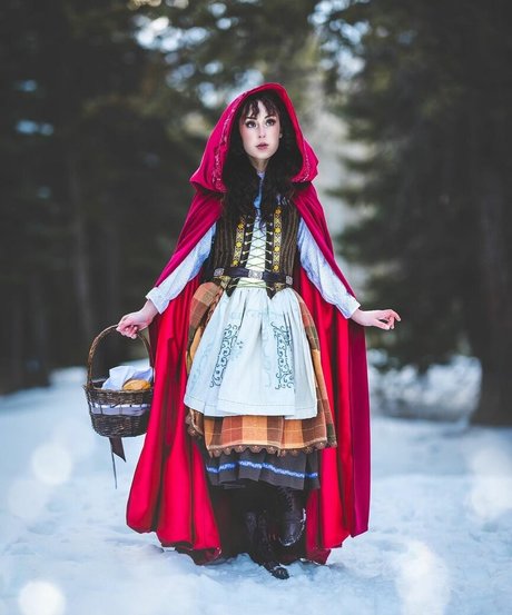 Raineemery xxx pornstar gallery