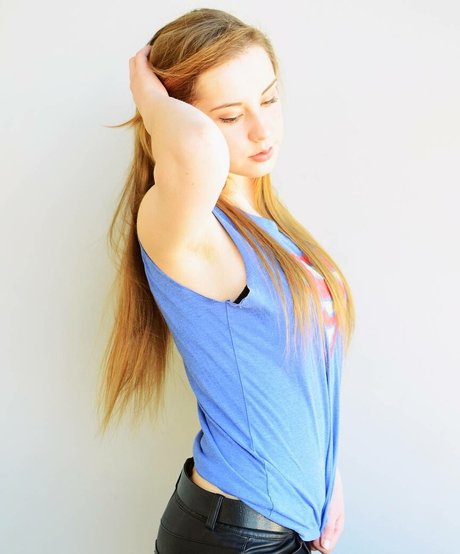 Raineemery hd pornstar pic