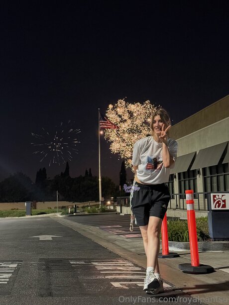 royalpantsu star pornographic images