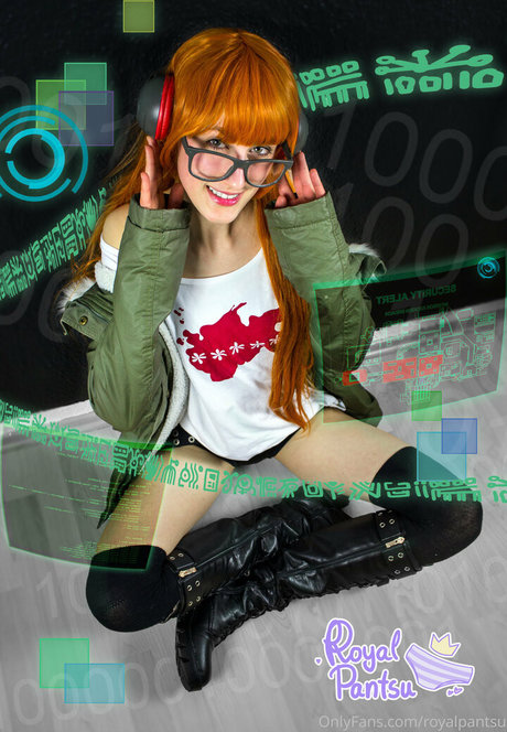 royalpantsu sexy actress photo