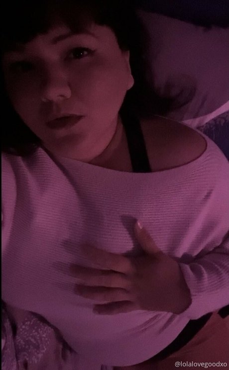 lolalovegoodxo model top galleries