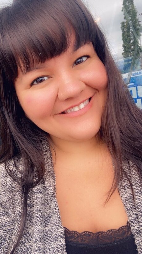 lolalovegoodxo free pornstar photo