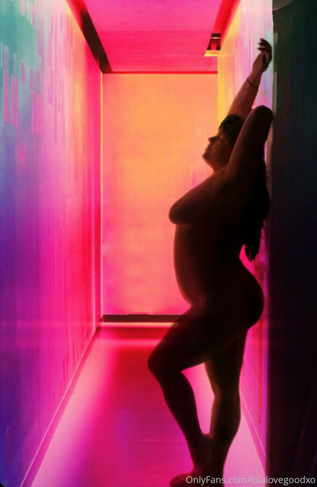 lolalovegoodxo top model gallery