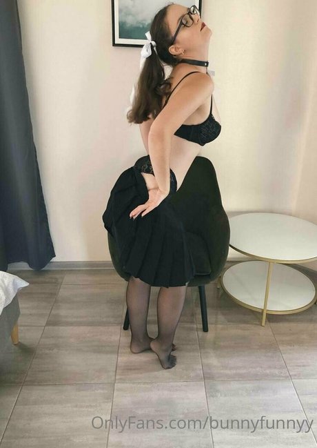 pssy bunny pornographic actress photos