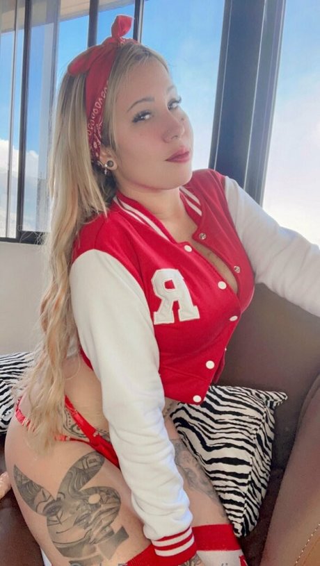 isapecas hd actress pics