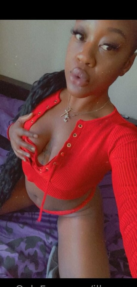 illnanaa sex actress picture