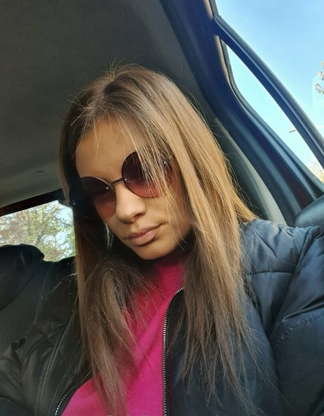 sweetromana pornstar hd pictures