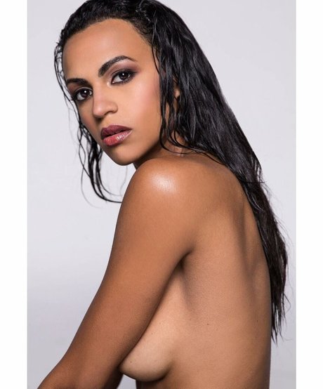 Michelle Bassetti model exclusive pics