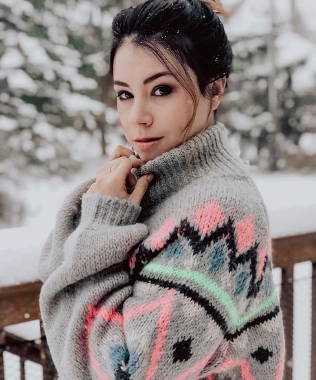 milf handjob onlyfans beautiful porn photo