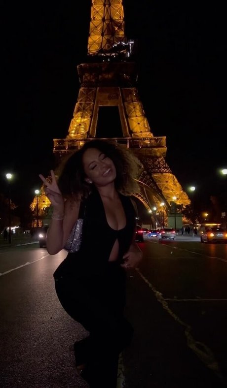 Amber Gill free pornstar image