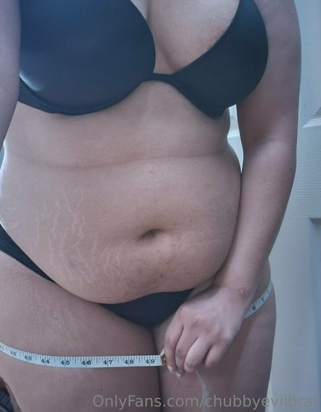 chubbyevilbrat sex model photo