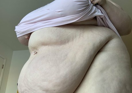 mamahorker naked pornstar pic