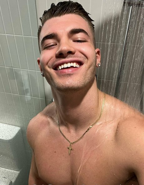 shemale handjob onlyfans sexy galleries