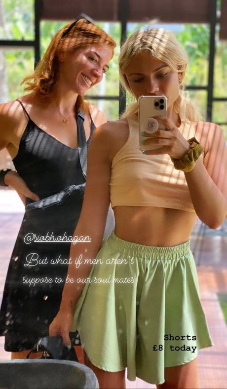 Sinead Hegarty model free photos