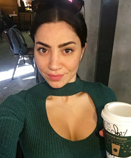 Serpil Cansz pornstar exclusive galleries