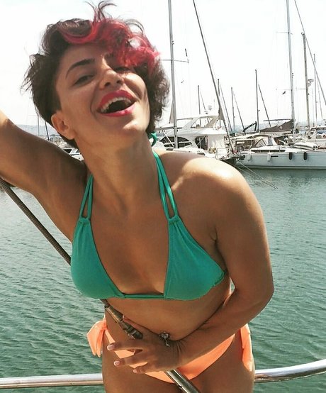 Serpil Cansz high quality actress image