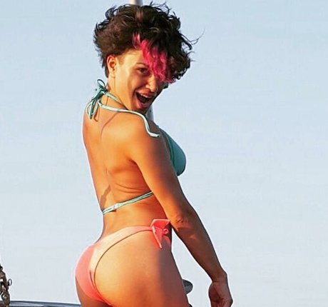 Serpil Cansz actress galleries