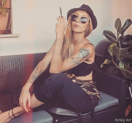 japanese teen onlyfans nudes images