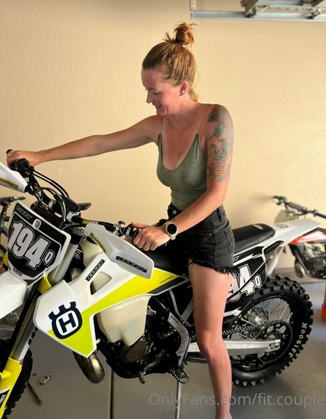 fit couple sexy pornstar galleries