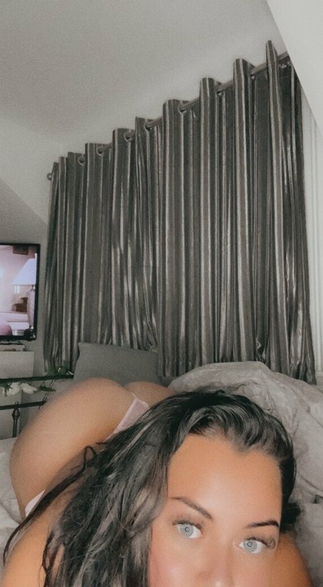 khloe38kk nudes model images