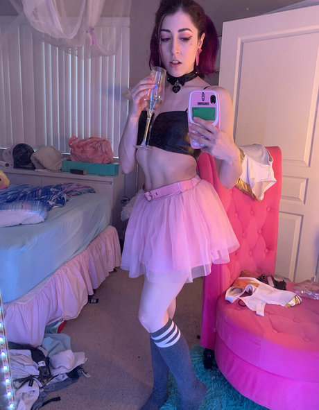 Darkch0mp free model pics