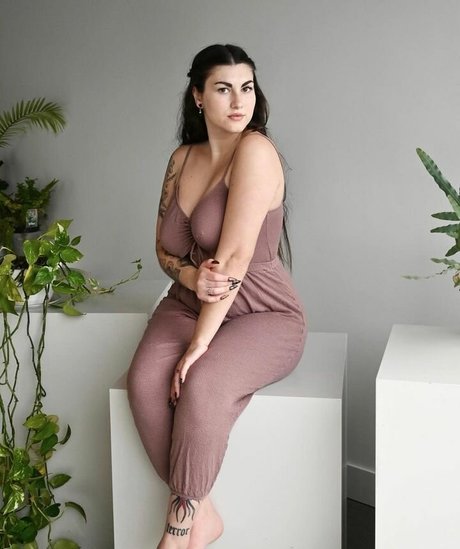 Angela Amethyst sex pornstar pics