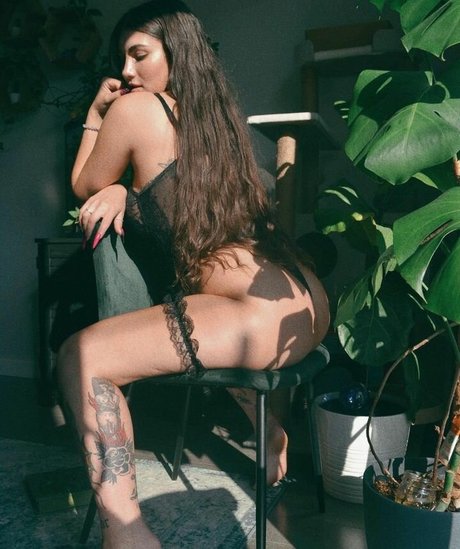 famous nude onlyfans porn archive