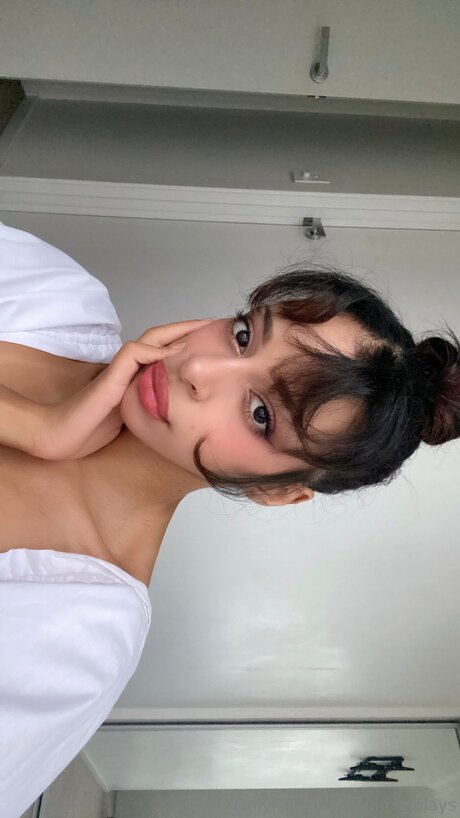 18 asian onlyfans adult pic