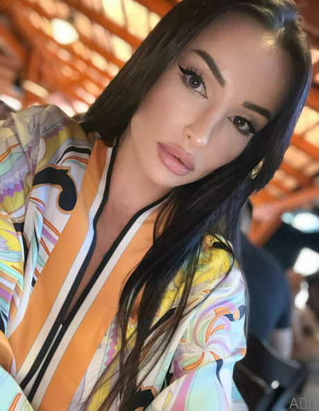 alyssia kent exclusive pornstar images