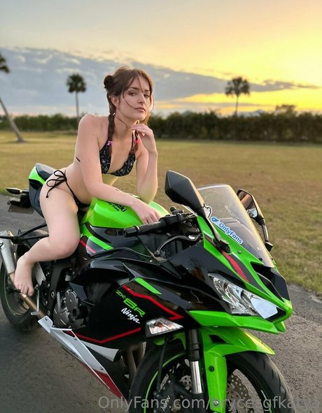 brycesgfkatya xxx star photo