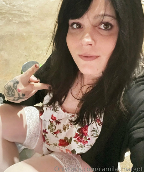 blonde curvy onlyfans naked images