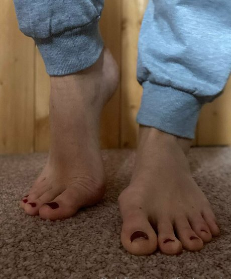 feetronnie art pornstar picture