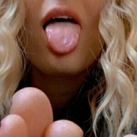 unexpected onlyfans nude pictures