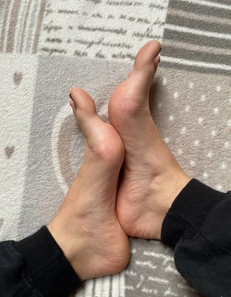 feetronnie sexy pornstar img