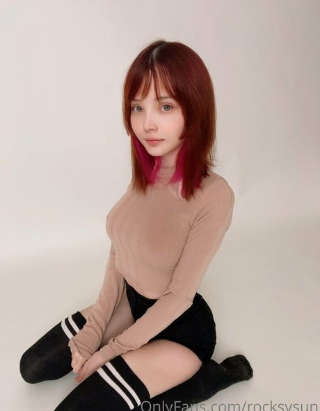 AlisaPikaPika pornstar naked images