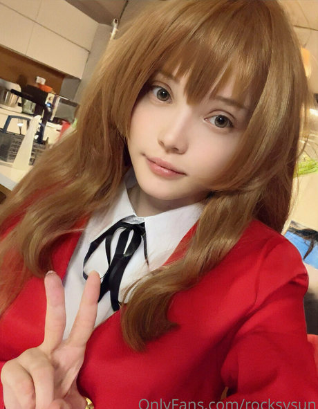 AlisaPikaPika free pornstar pictures