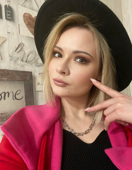 jannetincosplay naked pornstar image