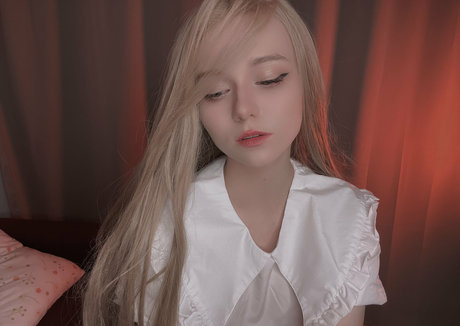 tiny asian onlyfans art naked archive